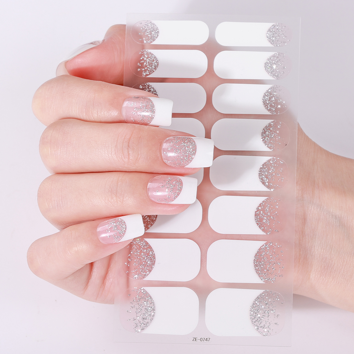 16Tips Full Cover French Nail  - Full Cover Adhesive บทวิจารณ์และราคา